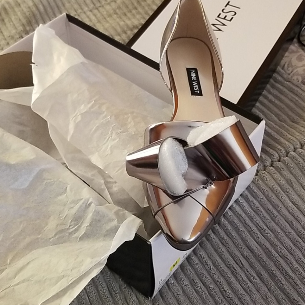 Nine West Dorsay Flats